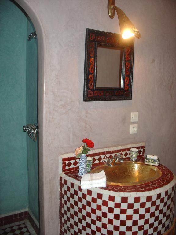 马拉喀什 里亚德撒哈拉努尔摩洛哥传统庭院住宅酒店 客房 照片